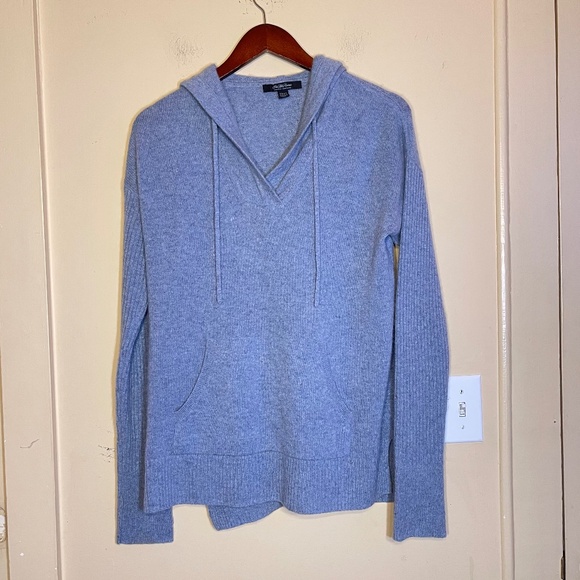 cashmere Sweaters - Cashmere cozy V-Neck Gray Sweater